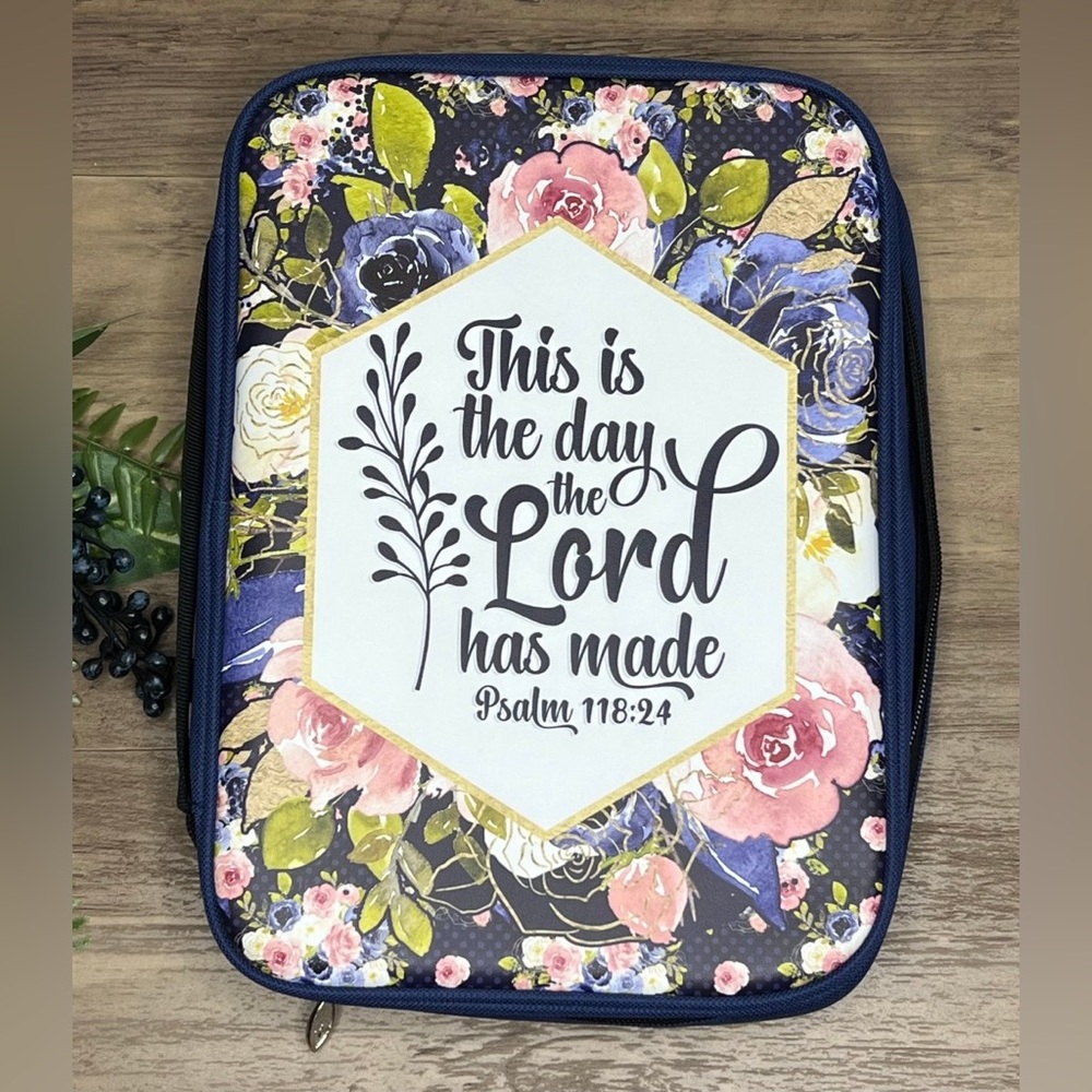 NWT Floral “Lord Has Made” Bible Cover with Carrying Handle